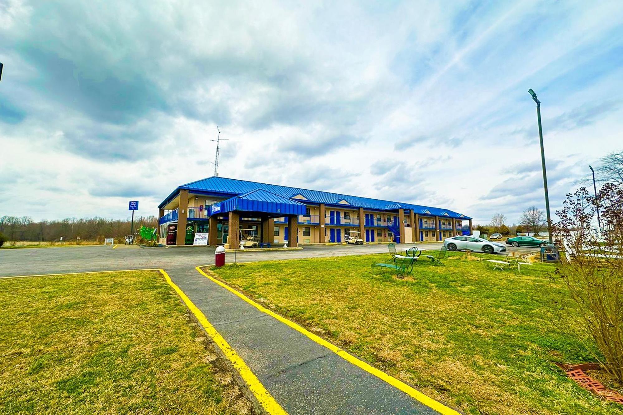 Happy Stay Inn Madisonville I-69 By Oyo Zewnętrze zdjęcie